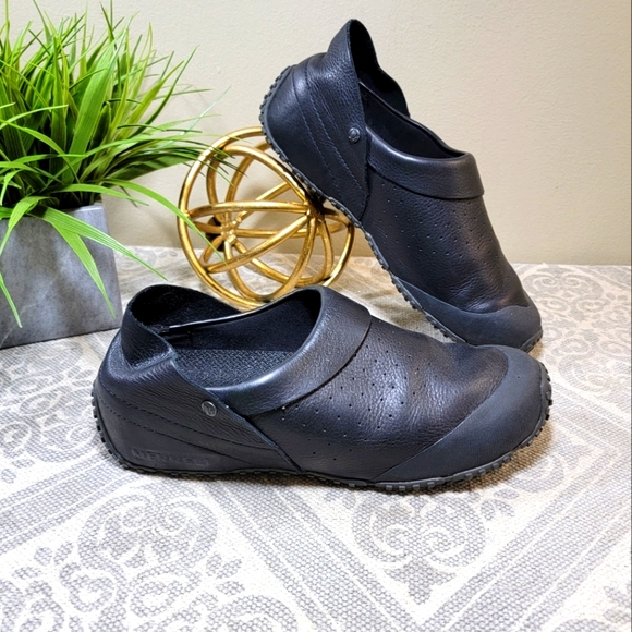Merrell | 9.5 Improve Slides Black Leather Clog Mules Slip on collapsible heels - Picture 16 of 16